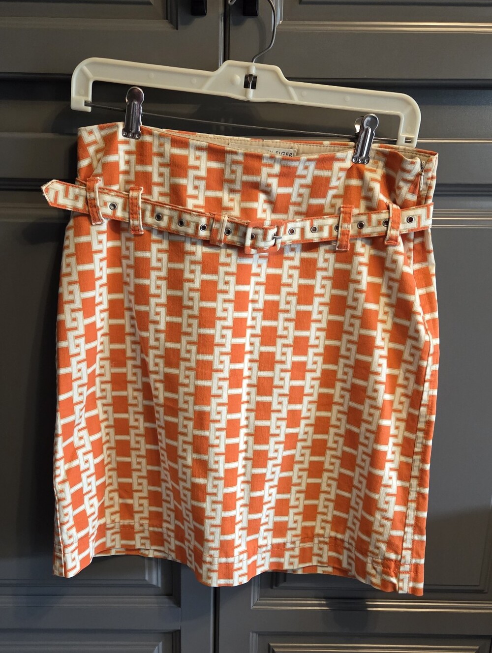 TOMMY HILFIGER SIZE 2 STRETCH